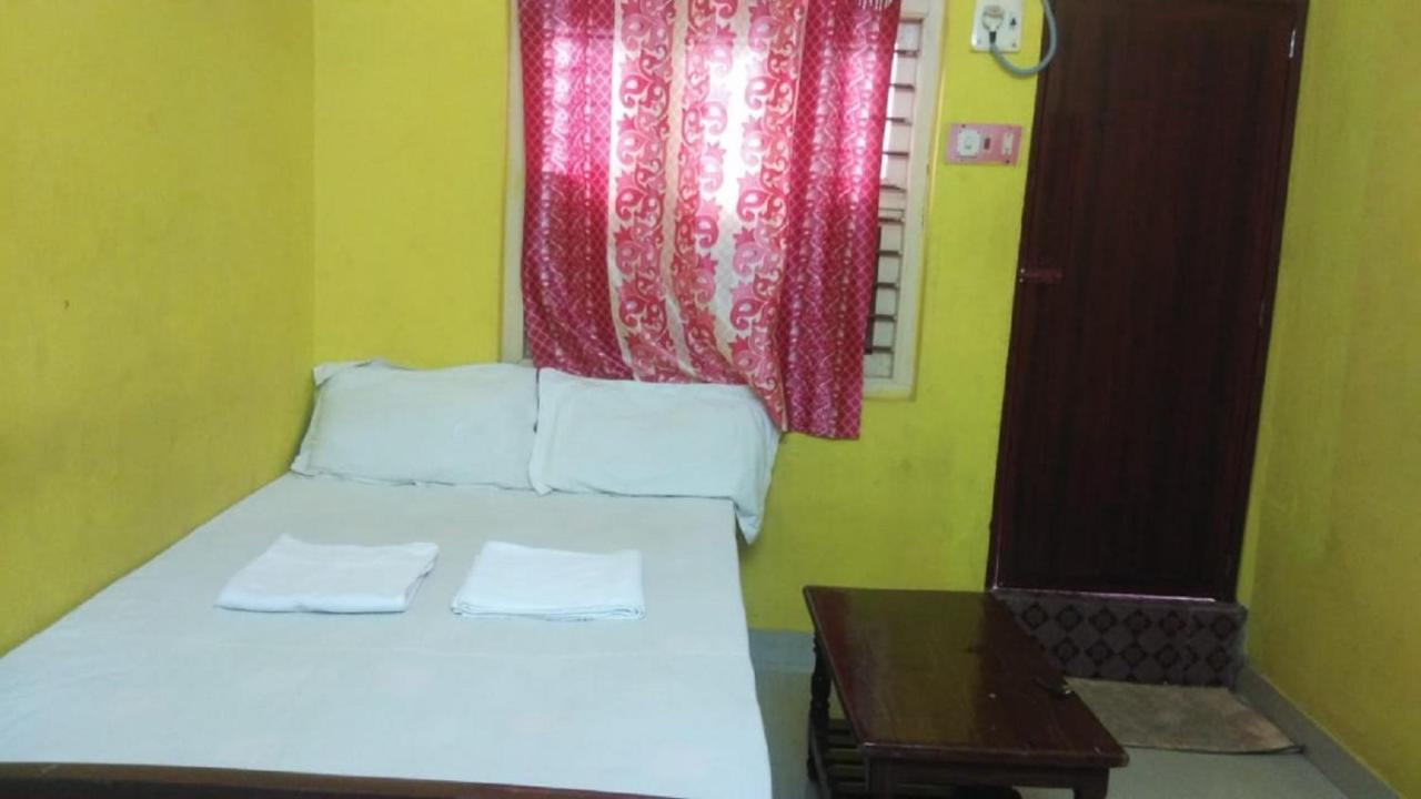 Family Guest House Near Bus-Stand Пондичери Екстериор снимка